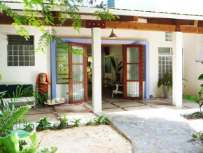 Togo B&B Farallon